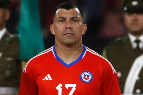 ¿Palito para Gary Medel? Un jugador de Universidad Católica subió una historia que generó polémica en Chile