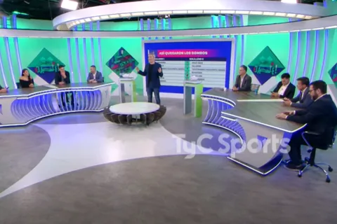 Elogiaban a River en TV por su hinchada y Antonio Mohamed los dejó en silencio: "Yo veo que chiflan"