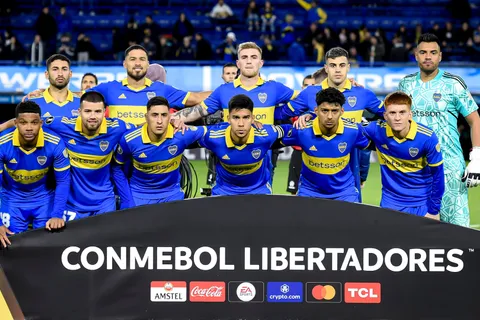 Juega Boca: formaciones, horario y cómo ver el partido vs. Sarmiento
