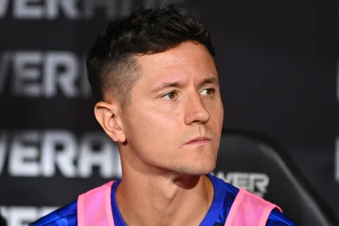 Qué pasa con Ander Herrera: cómo está y cuándo podría volver a jugar en Boca