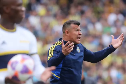 La primera semana larga de Almirón: el plan para llegar bien al clásico contra Racing