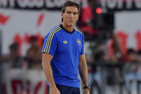 Úbeda dejó una firme respuesta al llanto de River por el arbitraje: "Intentan agarrarse de algo"