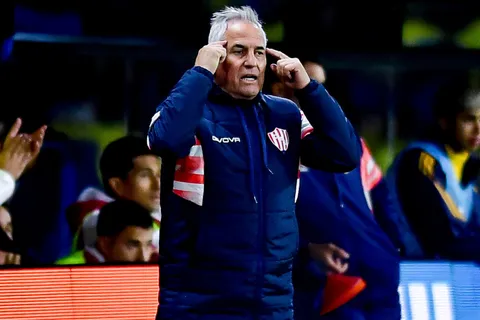 El insólito reclamo de Leonardo Madelón después del empate de Unión ante Boca: "Que te den algo acá es complicado..."