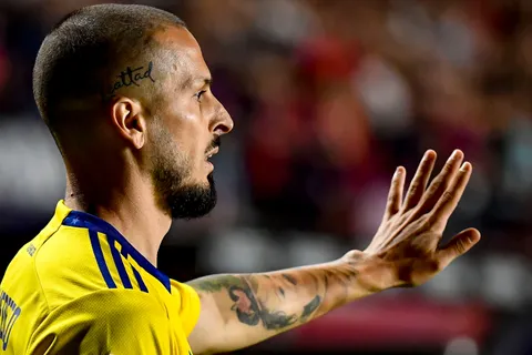 Benedetto no se entrenó a la par del grupo y es duda vs. Godoy Cruz: ¿qué tiene?