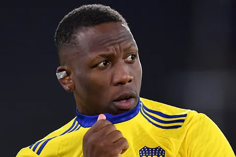 ¿Pelea con Alianza Lima? El otro equipo que quiere a Luis Advíncula: "Le abre las puertas"
