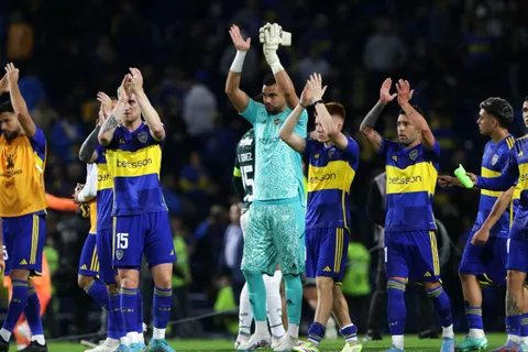 Almirón se la juega: la lista de concentrados para el Superclásico