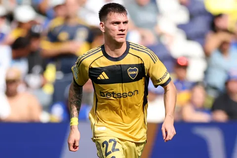 Kevin Zenón no rinde en Boca, pero Russo lo mantendrá: "Lo sigue bancando"