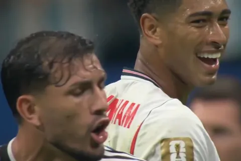 El picante cruce entre Paredes y Bellingham en Argentina-Inglaterra por el Mundial 2026