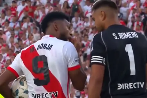 Sergio Romero contó qué le dijo Miguel Borja al terminar el Boca-River: "Estuvo bien"