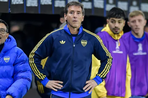 Le preguntaron a Úbeda si "jugó Robinho" y la respuesta del DT de Boca dejó todo claro