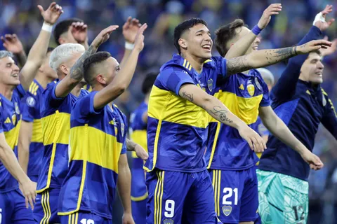 Los 3 Sub 20 de Boca que brillaron en 2023 y tienen una chance única para enamorar a Diego Martínez