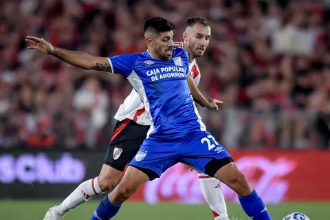 La chicana de Leandro Díaz para los hinchas de River que hizo estallar a los de Boca: "No se escucha nada acá"