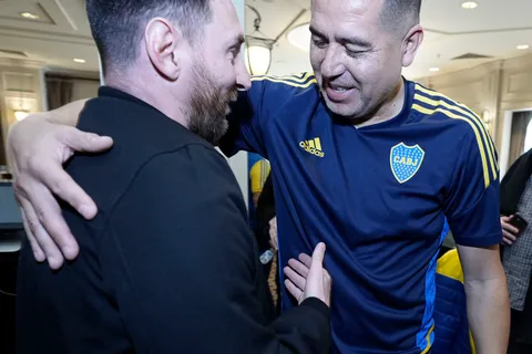 Riquelme y Messi