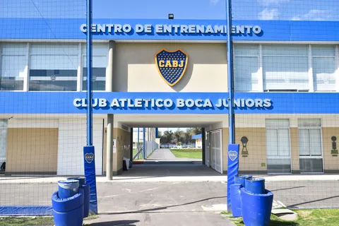 Cambios en las juveniles: jugó en Boca con Riquelme y Palermo, y ahora será ayudante de campo de la Cuarta División