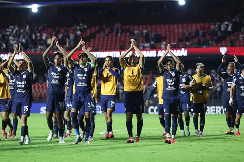 No solo Advíncula: Alianza Lima también quiere a Wanchope Ábila para 2026