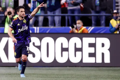 La postura de Lodeiro ante el interés de Boca por repatriarlo
