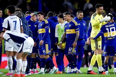 Boca va también por la tabla anual.