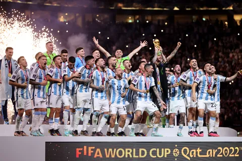 Un campeón del mundo con Argentina podría ser compañero de Rossi en Flamengo