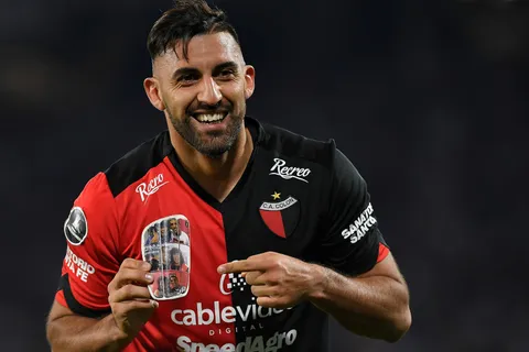 ¿Wanchope será titular contra Boca? La respuesta de Gorosito