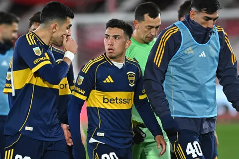 Cambio obligado: Carlos Palacios podría reemplazar a Velasco ante Belgrano