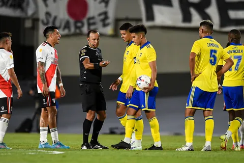 Insólito: River no quería a Herrera para el Superclásico y propuso a otro "por una cuestión de cábala"