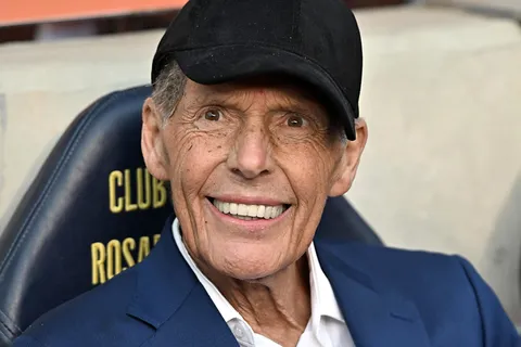 La despedida del plantel de Boca a Russo y los mensajes de todo el mundo del fútbol