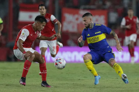 Boca quiere a Barreto: los dos jugadores que pide Independiente y cómo es la deuda del Rojo con el Xeneize