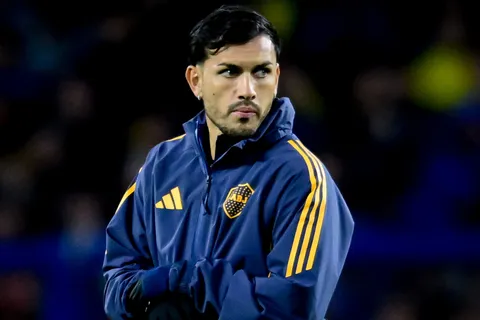 ¿Lo banca? El like de Leandro Paredes para apoyar a Milton Delgado, hoy relegado en Boca