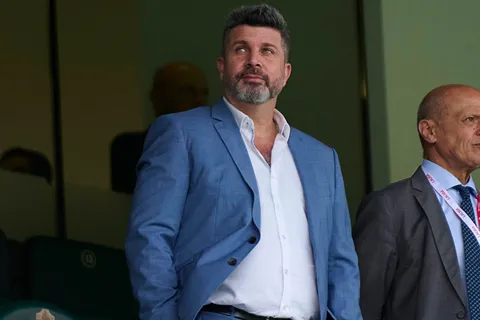 Mercado de pases 2024: las 2 charlas que Riquelme debe tener con Christian Bragarnik