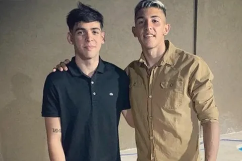 Leandro Brey junto a su hermano Marko