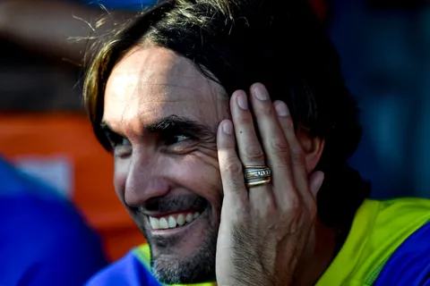 Por qué Diego Martínez tendrá un equipo "de gala" ante Cruzeiro