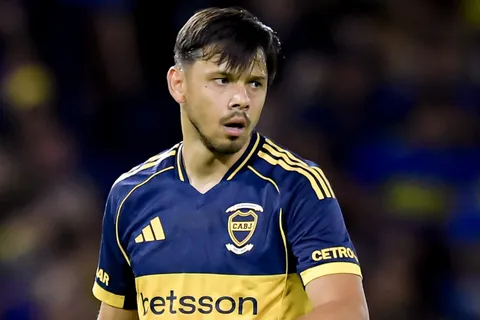 Ángel Romero se suma a Cavani y no concentra para el próximo partido de Boca