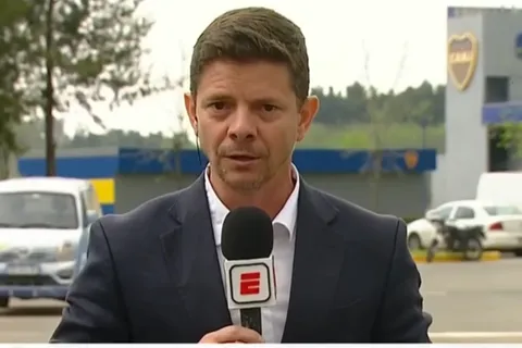 Diego Monroig reveló que se enfrió la llegada de Adam Bareiro a Boca: "Hoy depende solo de él"