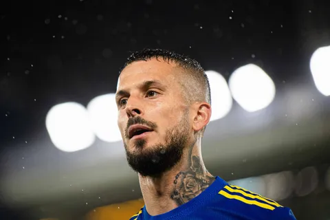 Darío Benedetto recordó la charla más difícil que tuvo en el vestuario de Boca: "Se me cayeron las lágrimas"