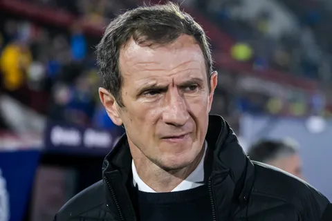 Arruabarrena reveló qué hará con Bianco en Boca y dio un detalle sobre Paredes