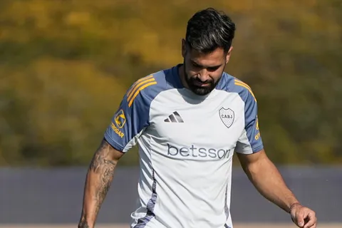 La foto que subió Boca de Milton Giménez: así se ve el tobillo que lo tiene en duda para el Superclásico