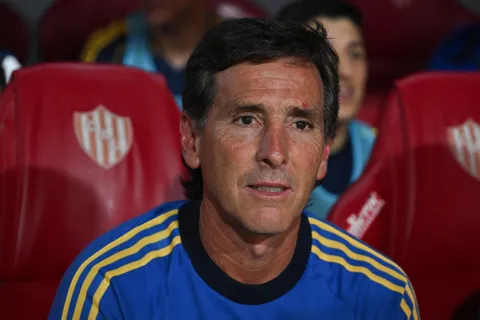 Marco Pellegrino pelea por un lugar en Boca y Úbeda no descarta ubicarlo como titular pronto