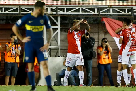 Rechazó a Boca, fracasó en México y ahora su carrera no encuentra rumbo: "Le van a rescindir"