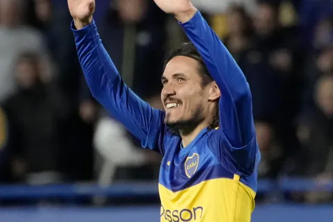 El mensaje de Cavani a los hinchas y al plantel de Boca tras la victoria ante Talleres: "Como hasta ahora"