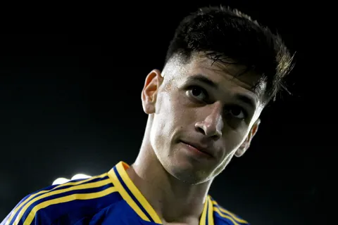 Brian Aguirre ahora se transformó en titular fijo para Russo en Boca: "Es inamovible"