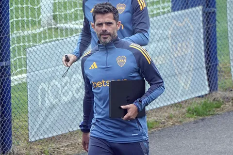 El equipo que piensa Fernando Gago para Boca vs. Independiente con otro esquema ofensivo