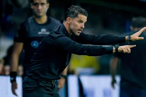 ¿Llegan al debut en Copa Libertadores? La respuesta de Gago sobre Marcos Rojo y Ander Herrera