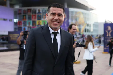 ¿Riquelme los busca? Aníbal Moreno y Lautaro Giannetti interesaron en Boca y tienen pocos minutos en sus clubes
