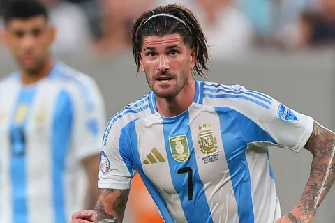 La crítica de Rodrigo De Paul a los hinchas de River: "Te exigen eso"