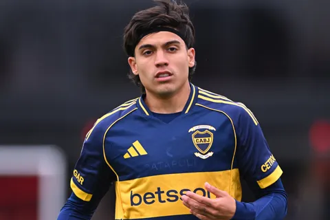 La llamativa decisión de Exequiel Zeballos en Instagram tras el cambio polémico de Claudio Úbeda