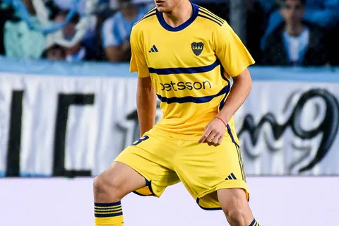 Aaron Anselmino, defensor de Boca