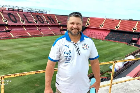 Gonzalo Insaurralde, el argentino encargado de mejorar el estado del campo de juego de la Nueva Olla