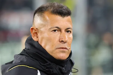 ¿Será rival de Boca? El equipo del fútbol argentino que llamó a Jorge Almirón para que sea su DT en 2026