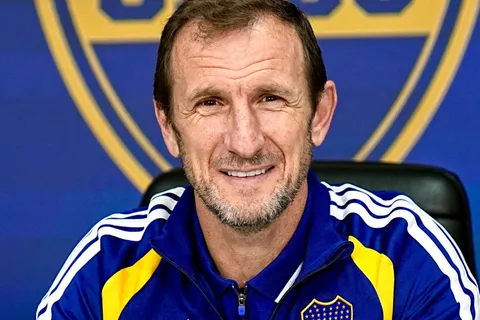 El primer aviso táctico de Arruabarrena para el ataque de Boca: ¿fin del doble nueve?