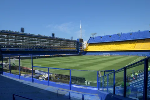Video | Así está el césped de La Bombonera, a horas del partido vs. Nacional Potosí por la Copa Sudamericana 2024